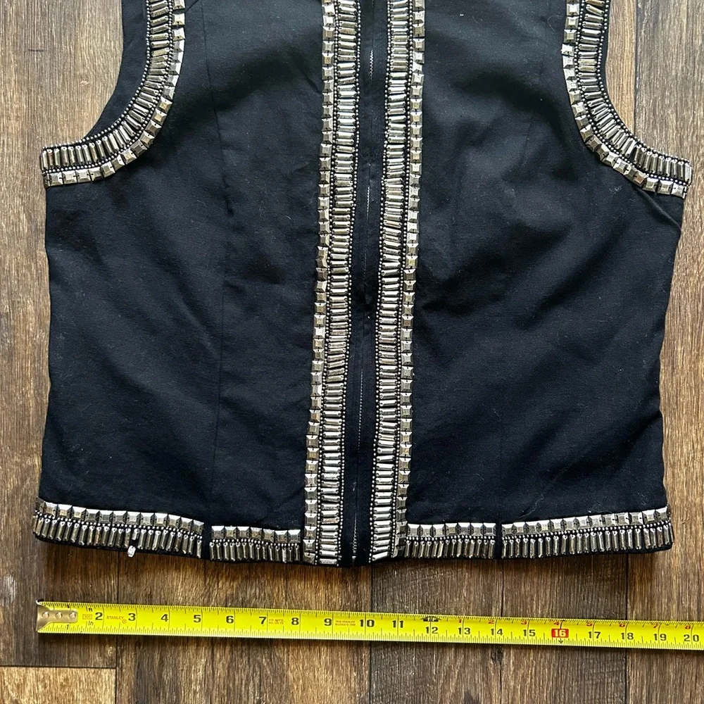 New Icons Studded Vest - Picture 4 of 6